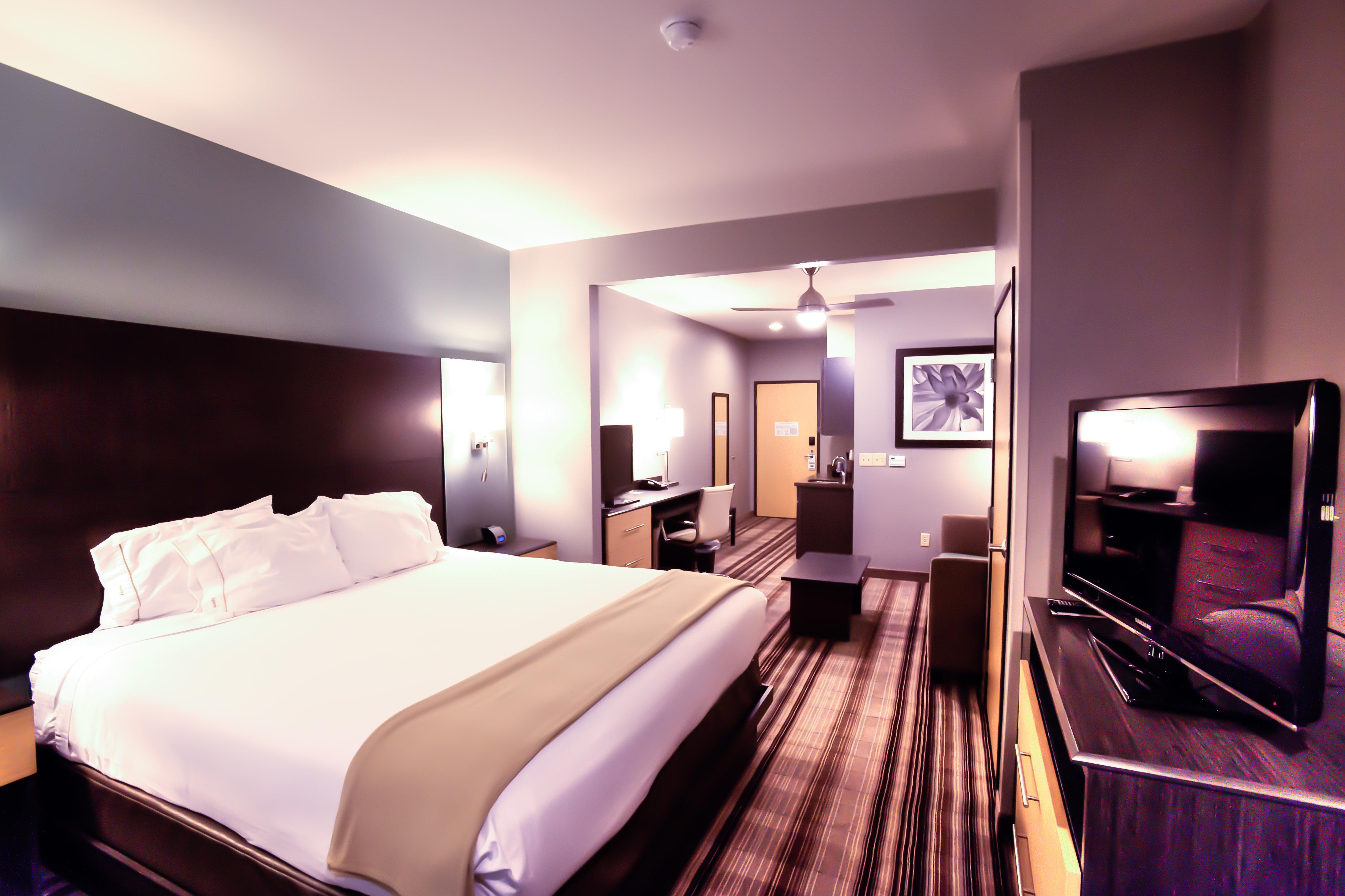 Holiday Inn Express & Suites Amarillo West By Ihg Exterior photo