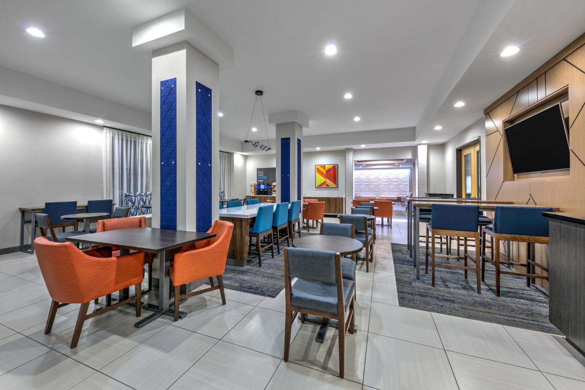 Holiday Inn Express & Suites Amarillo West By Ihg Exterior photo